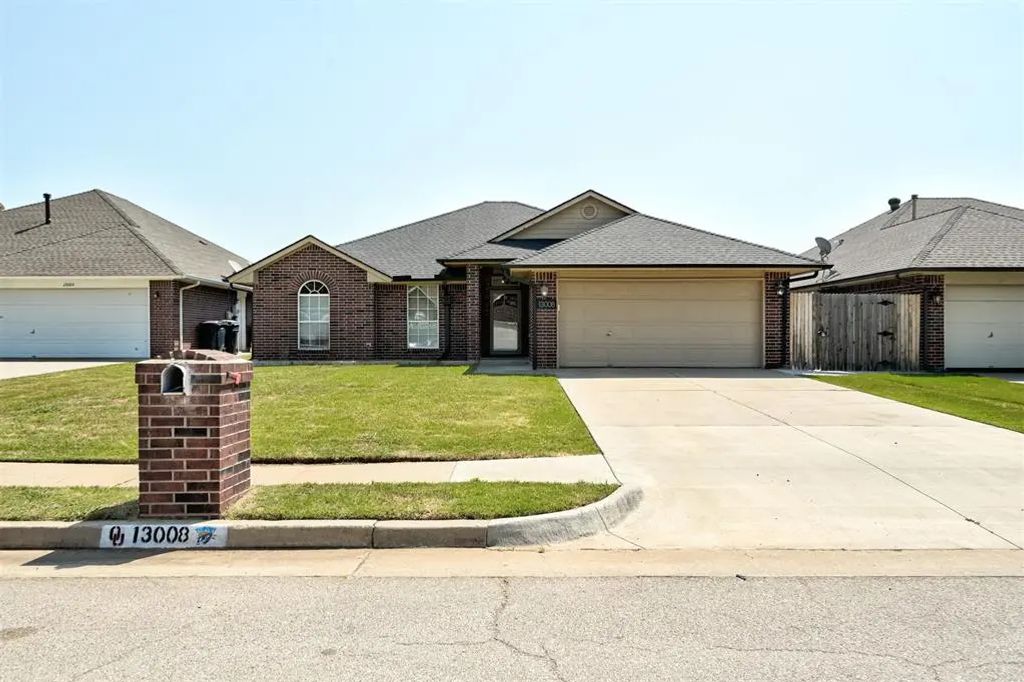 13008 Willowcrest Lane, Oklahoma City