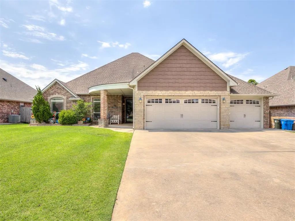 3112 Venice Court, Norman