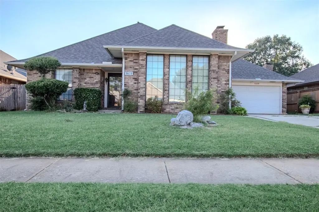 9809 S Brookline Avenue, Oklahoma City