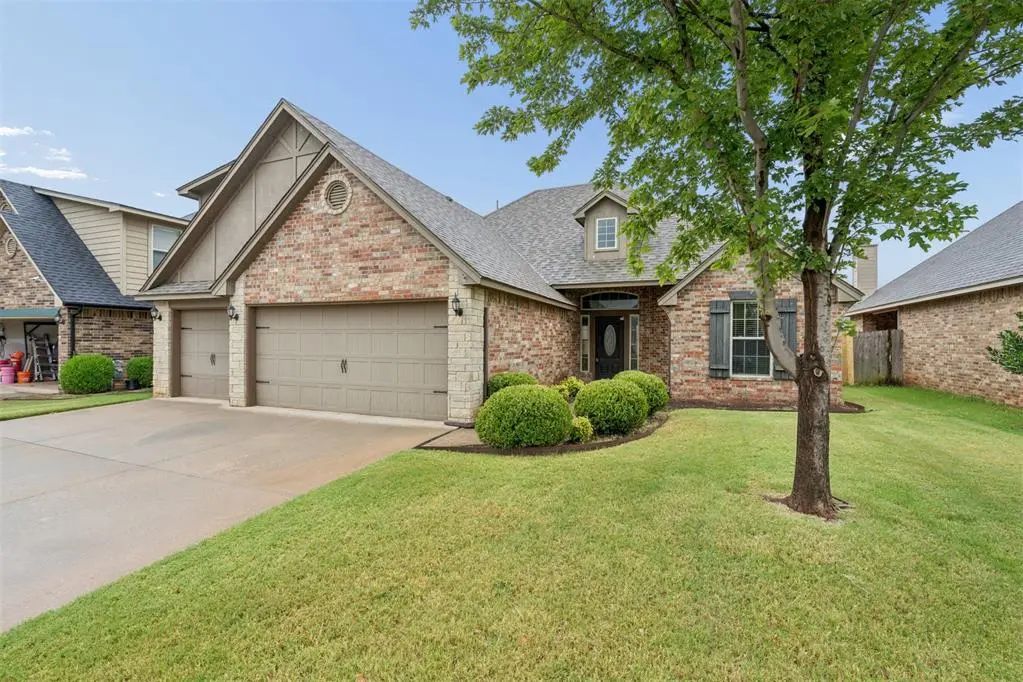 Homes for Sale located at 2408 Nw 154th Street, in the city of Edmond, OK 73013
