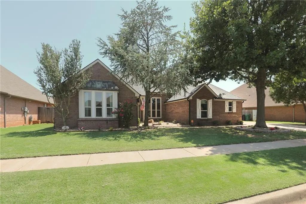 9412 Sw 32nd Terrace, Oklahoma City