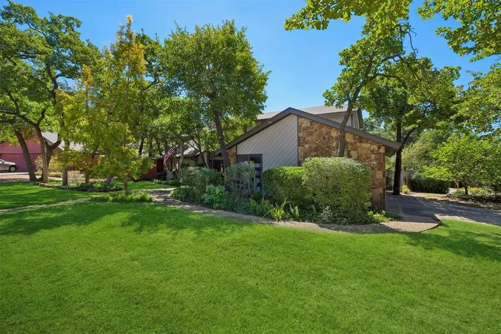 1620 Fox Hollow Ridge, Oklahoma City
