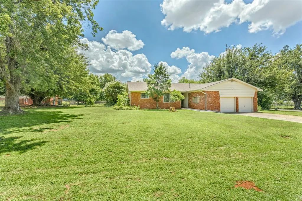 708 E Lea Terrace, Mustang, OK, 73064 For Sale