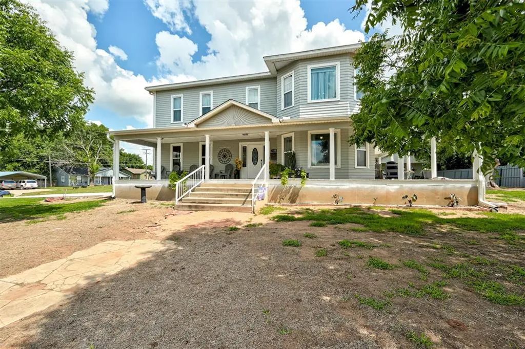 523 W Main Street, Purcell