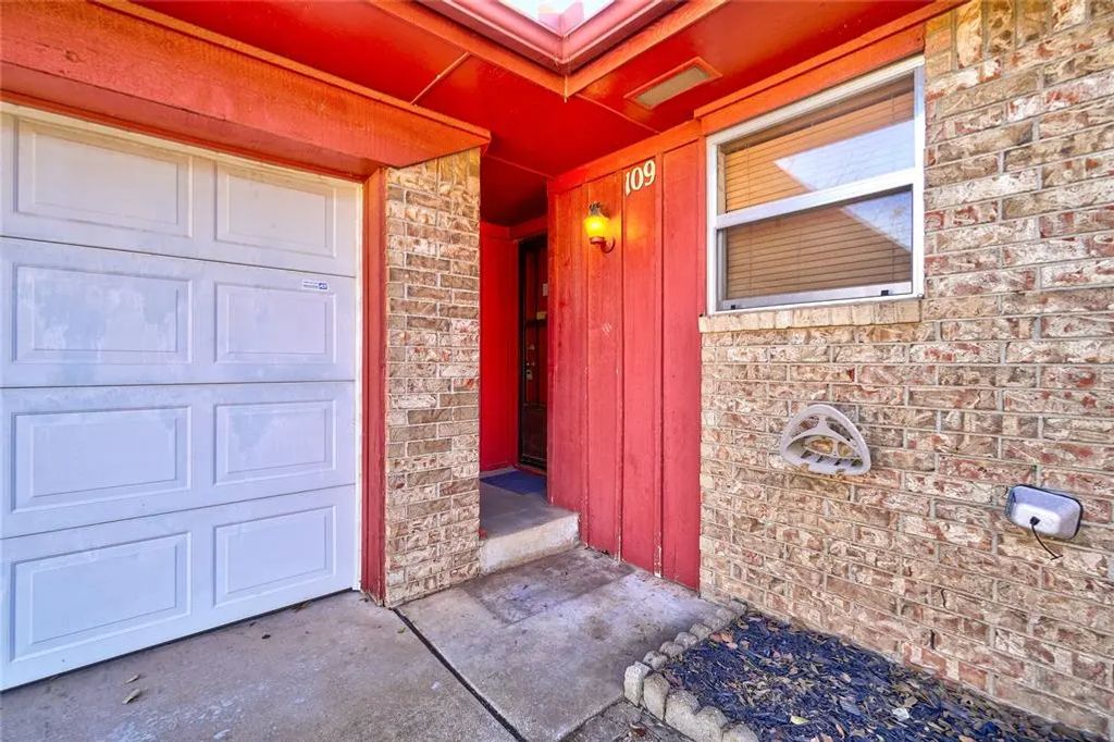 109 Bainbridge Road, Oklahoma City
