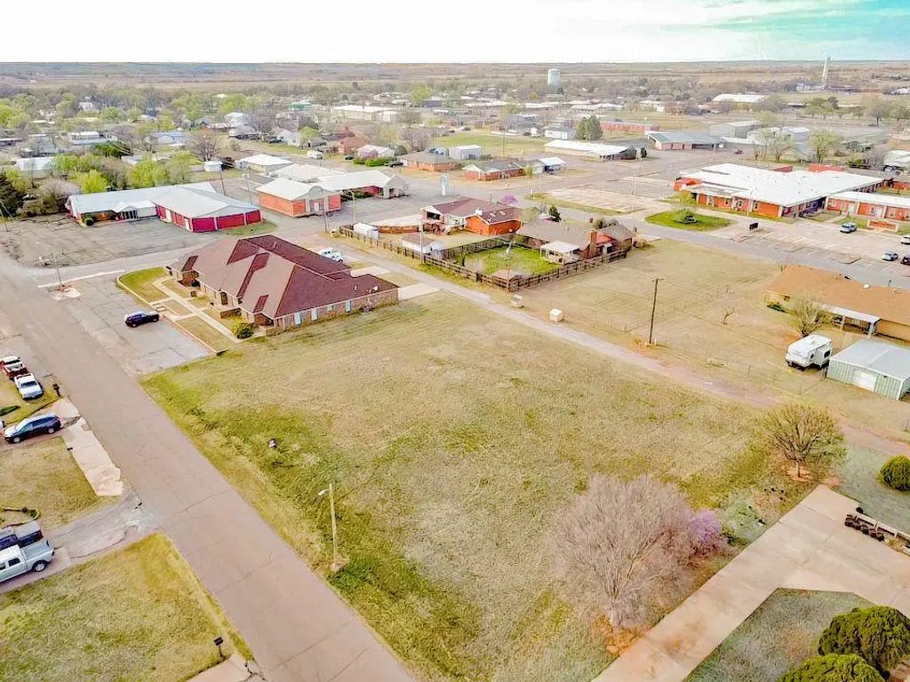 603 E Benton Avenue, Sayre