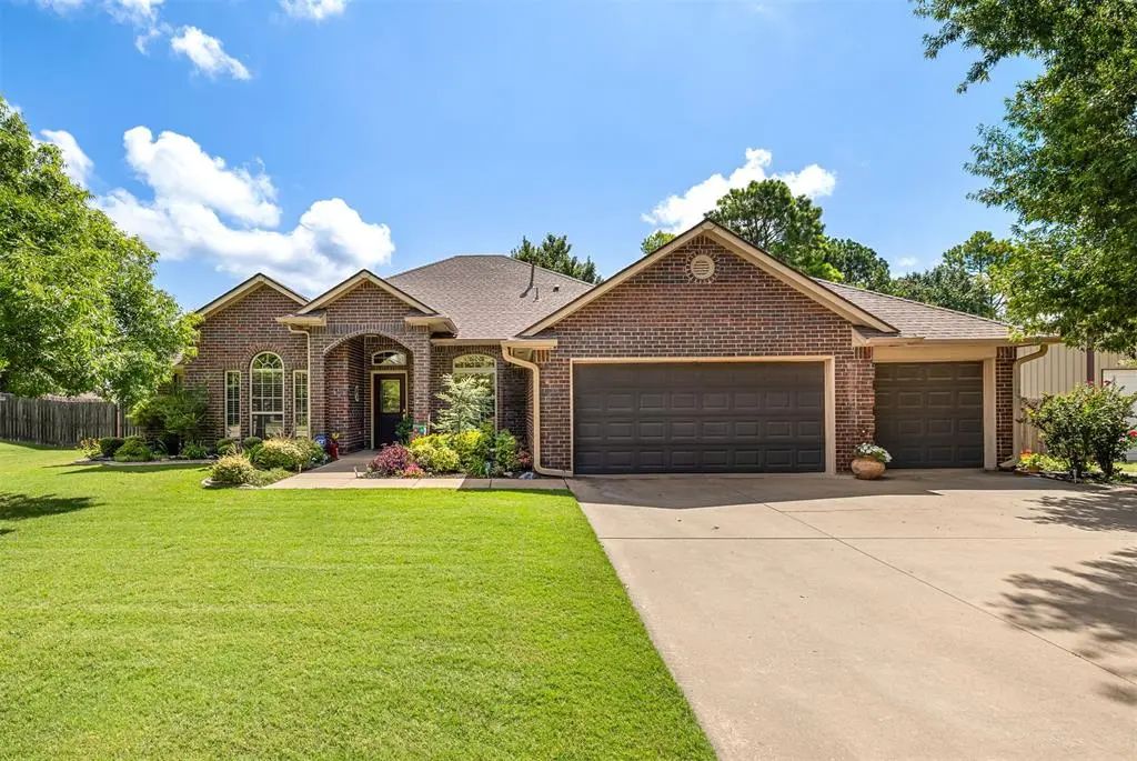 1103 Woodbrook Drive, Purcell