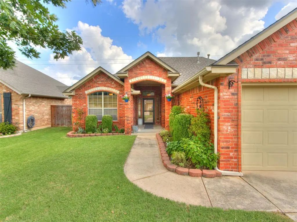 533 Sw 157th Street, Oklahoma City