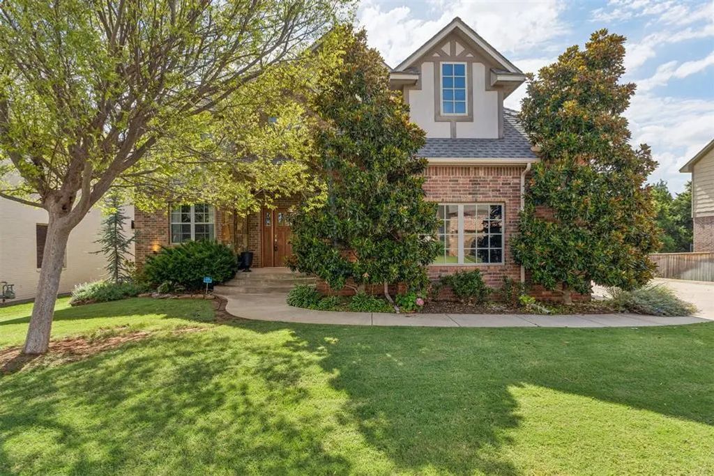 13213 Blue Canyon Circle, Oklahoma City