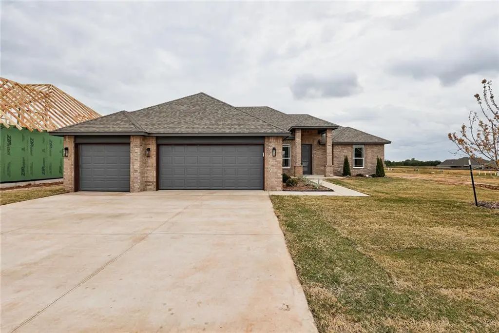 3014 Pescara Drive, Norman