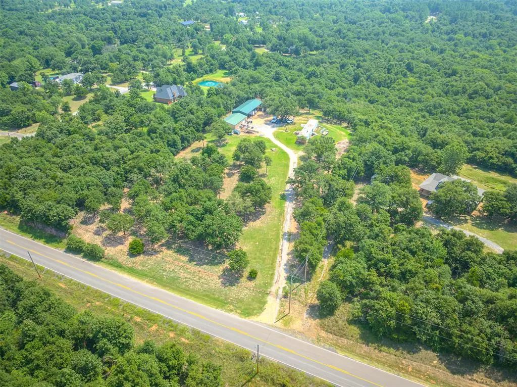 9424 S Triple X Road, Choctaw