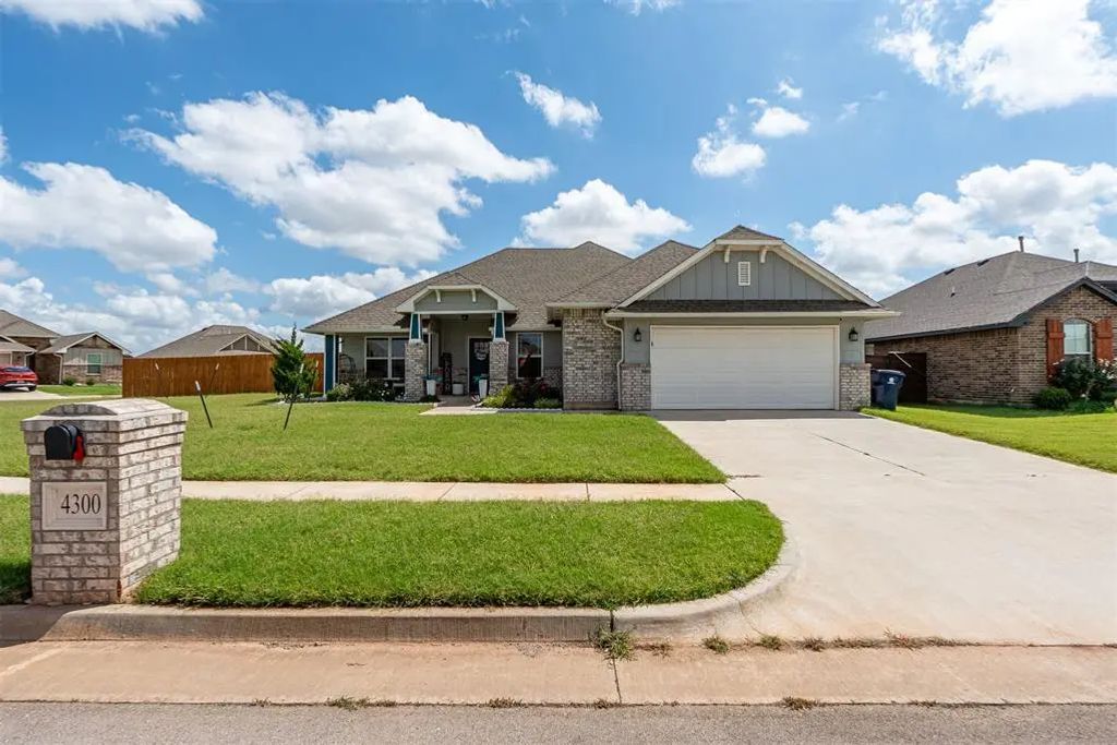 4300 N Westway Avenue, Oklahoma City