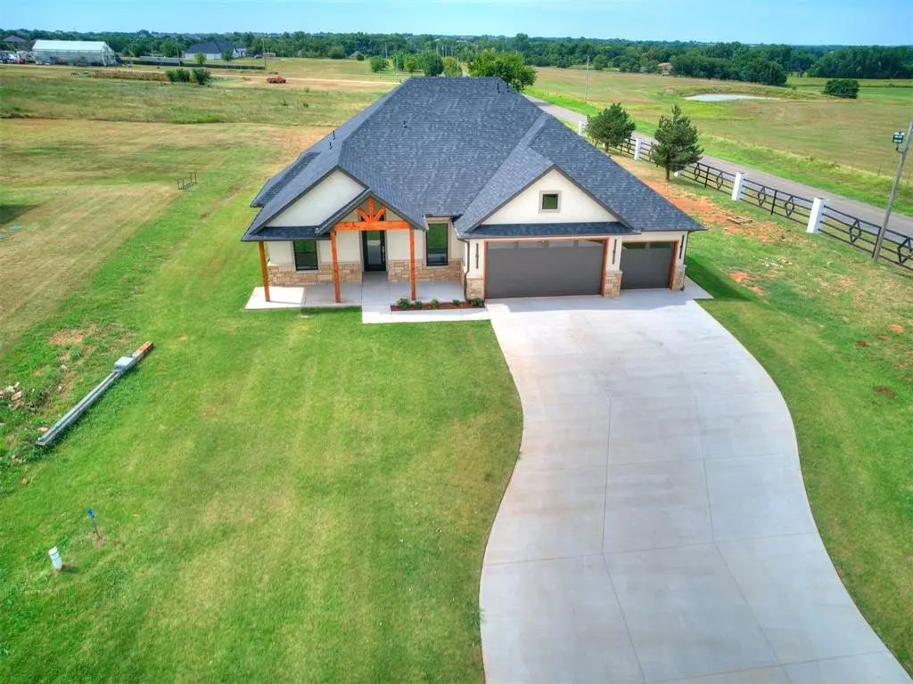 4988 Ranchero Drive, Edmond