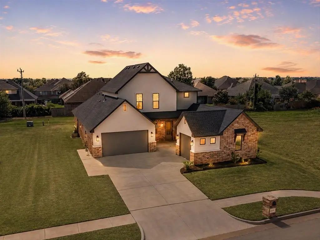 3305 Sugar Maple Way, Oklahoma City