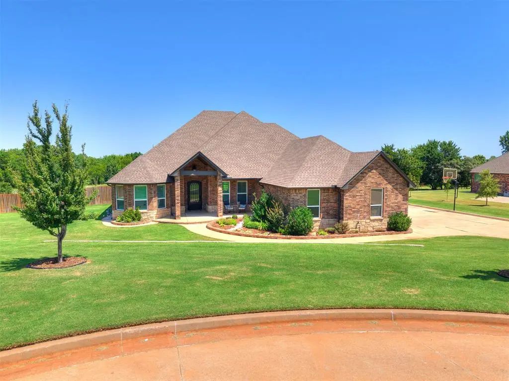 3001 Firefly Drive, Norman