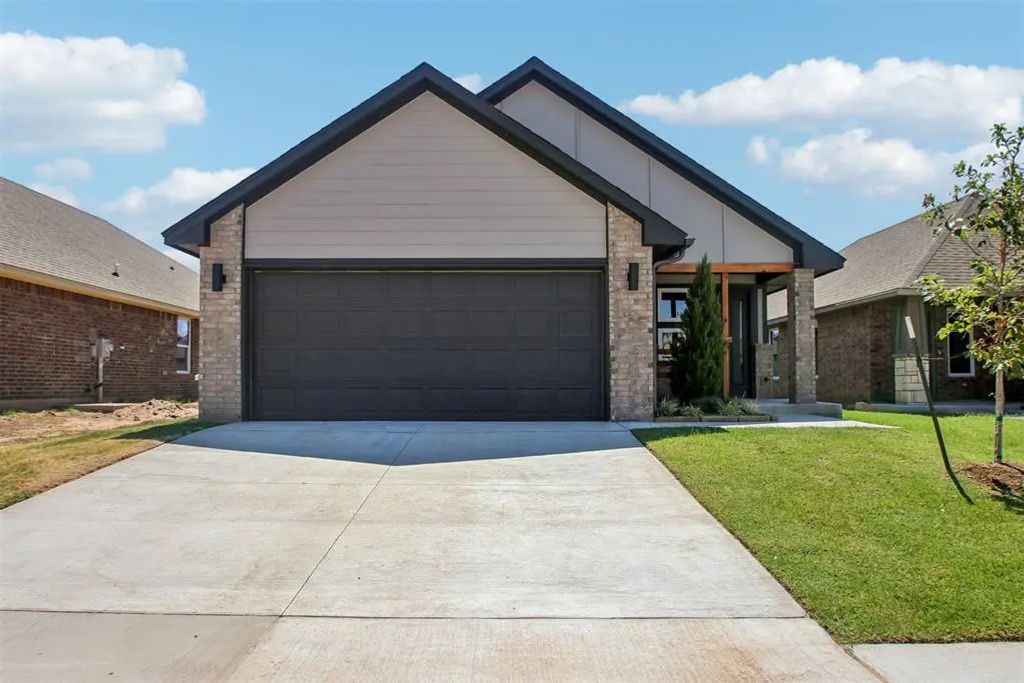 1100 Sw 139th Terrace, Oklahoma City
