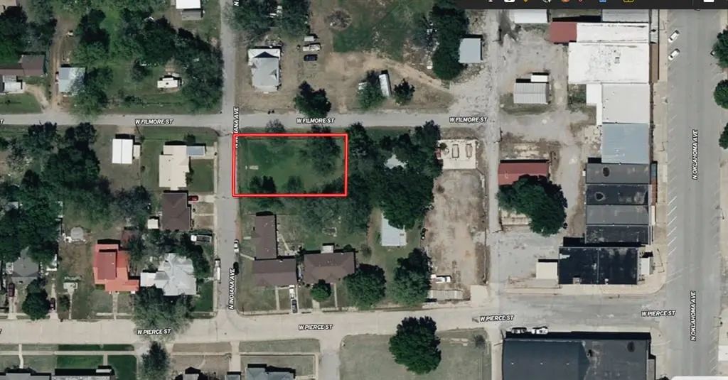 227 W Pierce Street, Mangum
