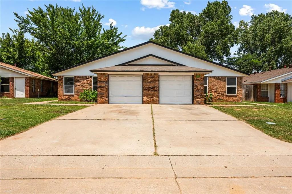 229 Windsor Way, Oklahoma City