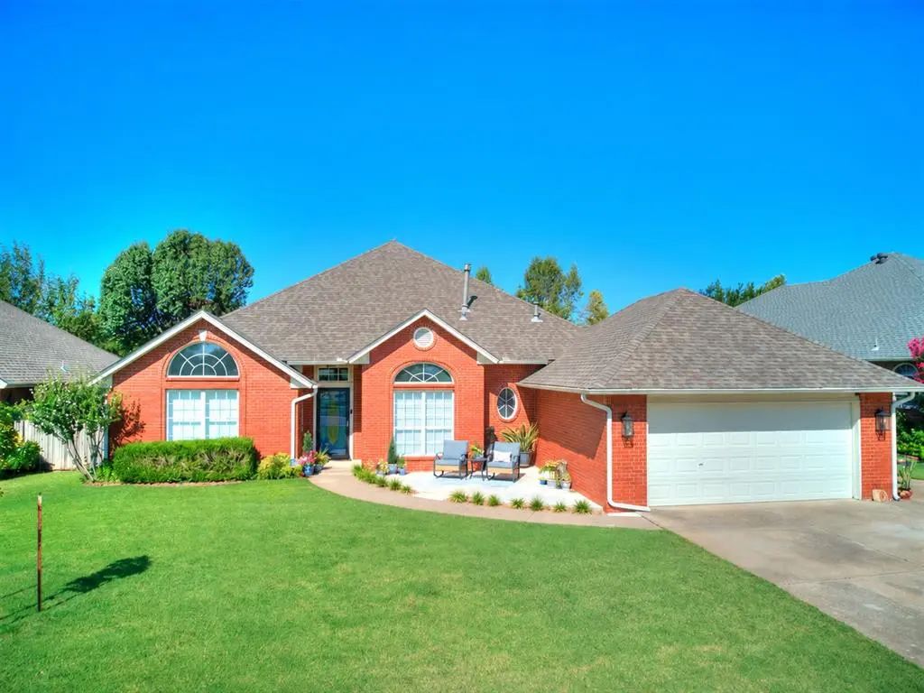 804 Fairway Drive, Norman