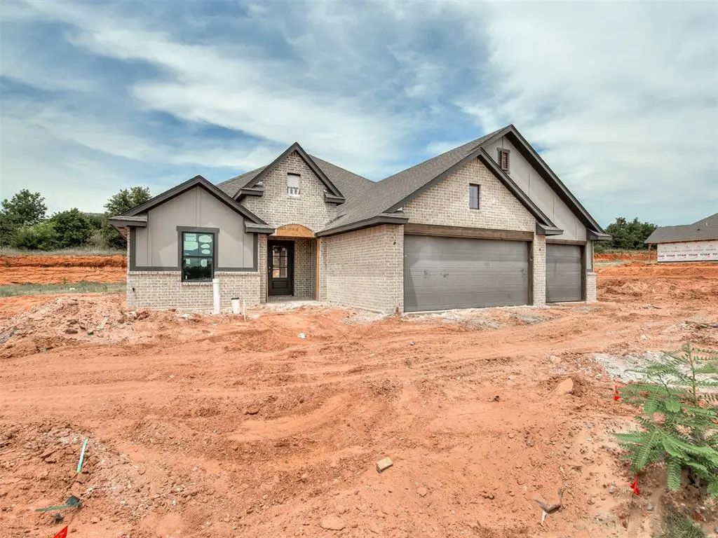 2133 Preserve Edge Drive, Edmond