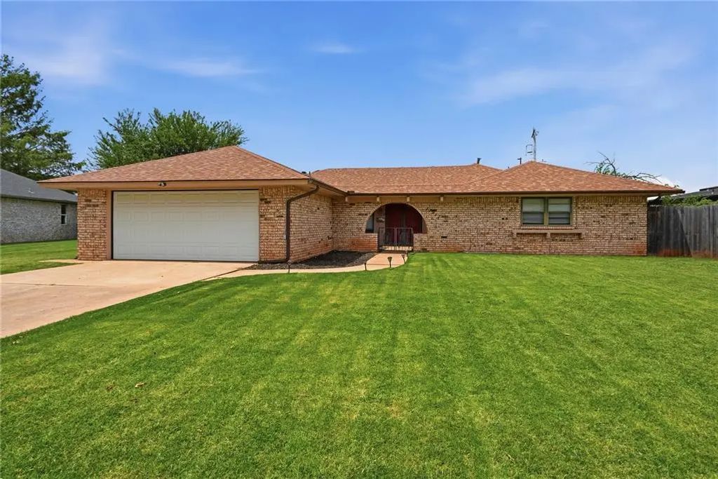 11917 Camelot Place, Oklahoma City