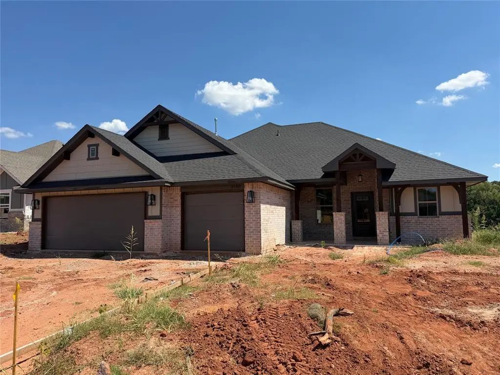 2100 Preserve Edge Drive, Edmond