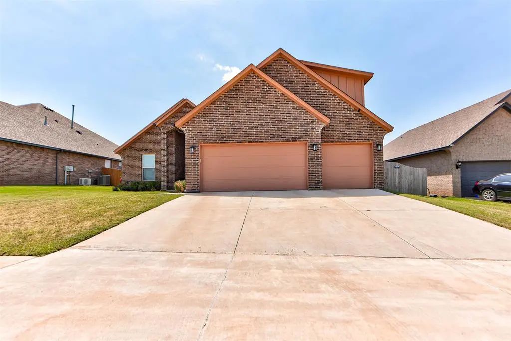 9324 Sw 40th Street, Oklahoma City