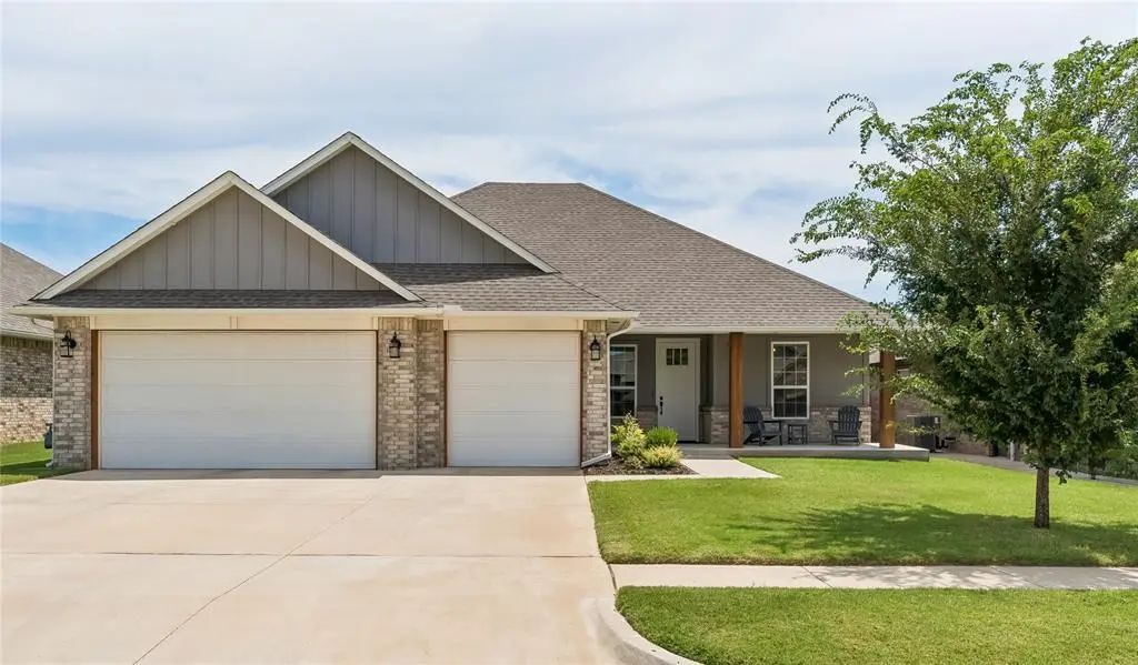1304 Torrey Pines Road, Norman