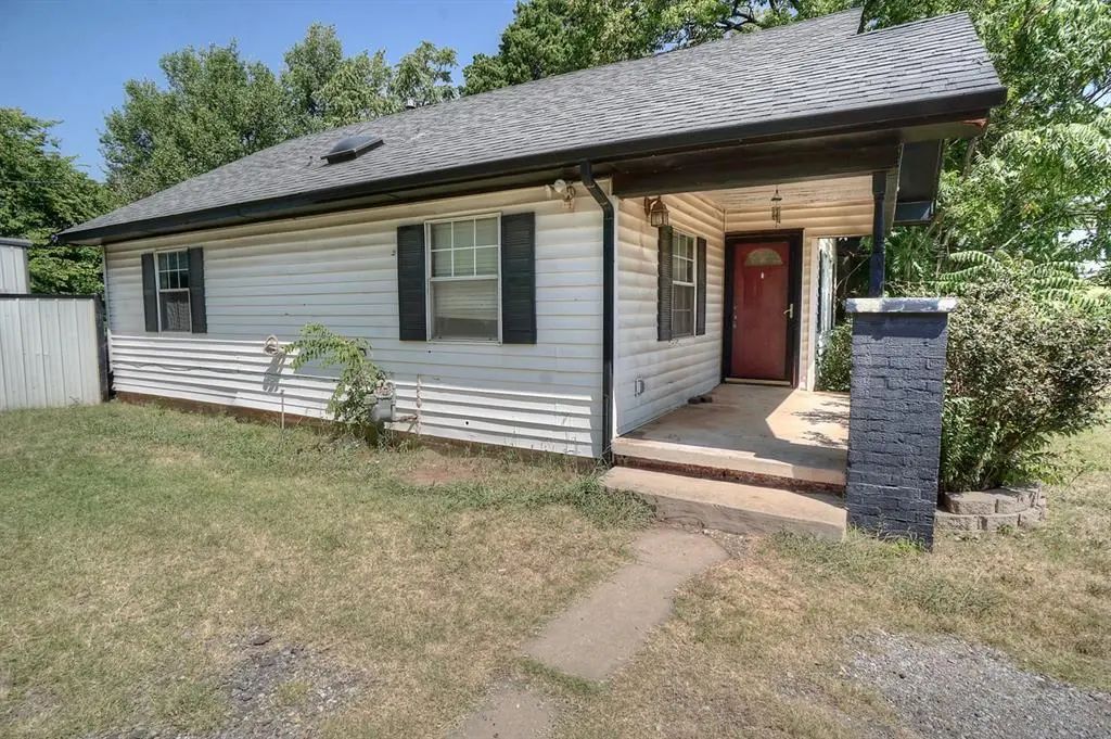121 N Classen Avenue, Moore, OK, 73160 For Sale