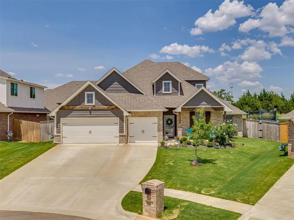 8433 Lambert Way, Edmond