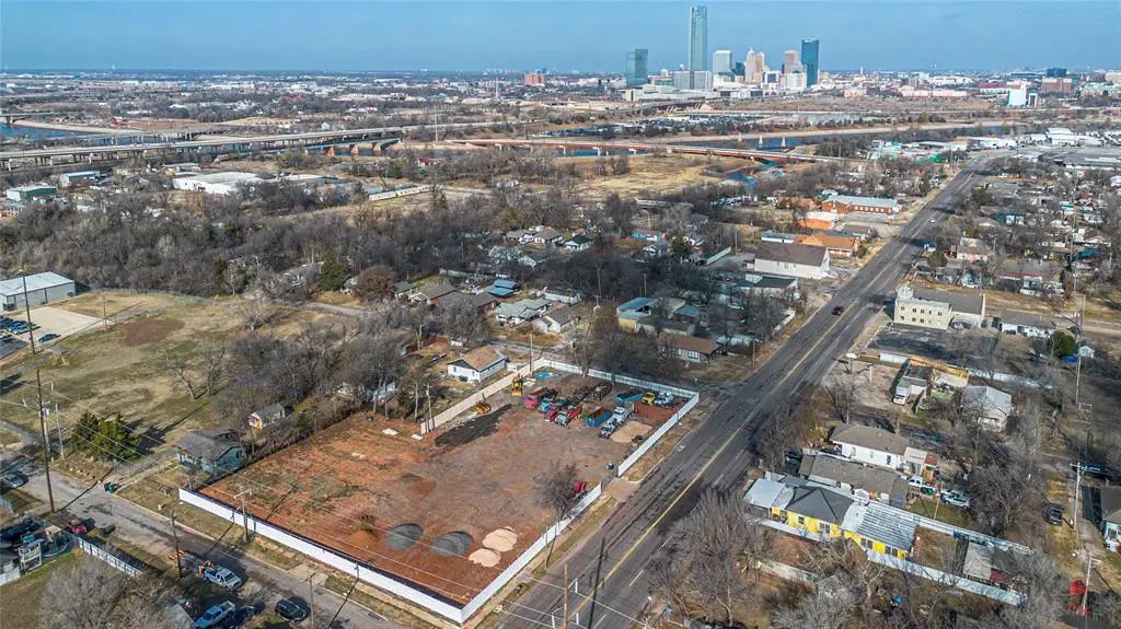 2121 S Central Avenue, Oklahoma City