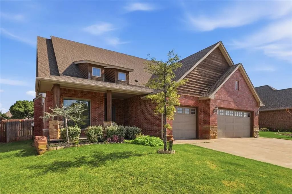 19536 Rambling Creek Drive, Edmond