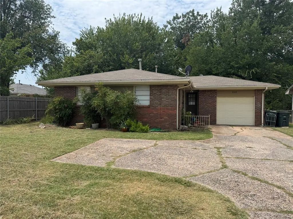 2113 S Boulevard Boulevard, Edmond