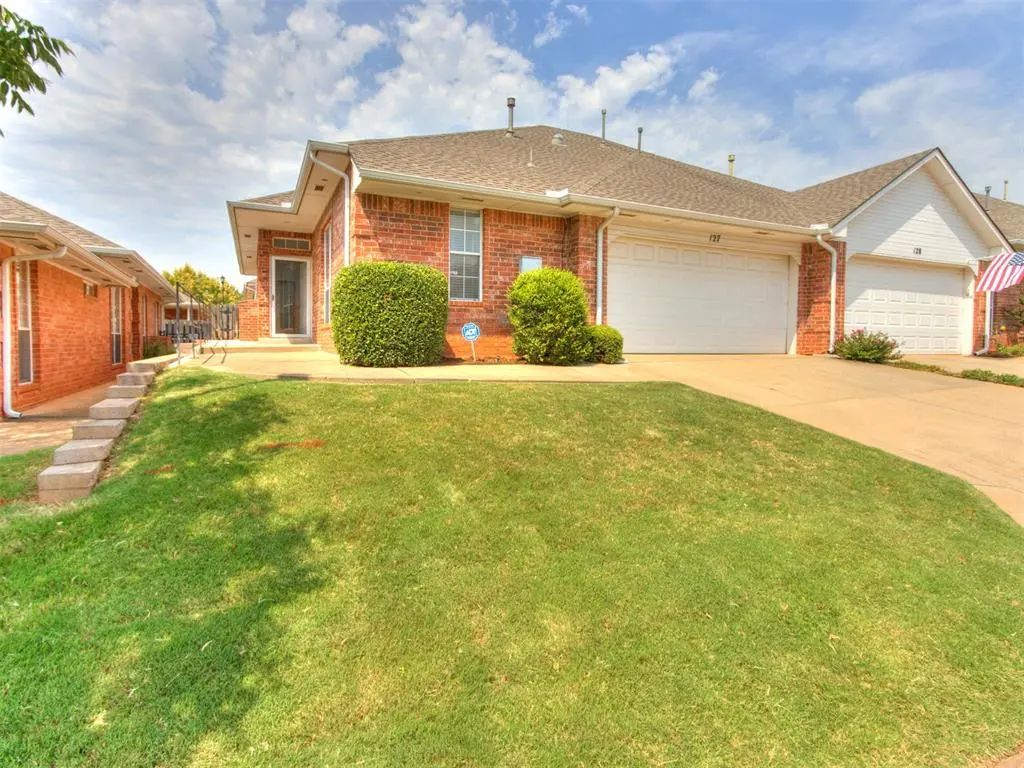 509 S Santa Fe Avenue 127, Edmond