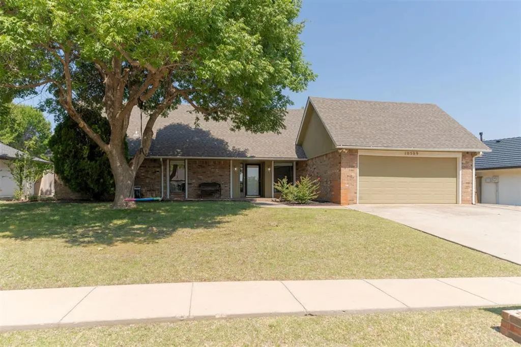 10509 Eagle Lane, Oklahoma City