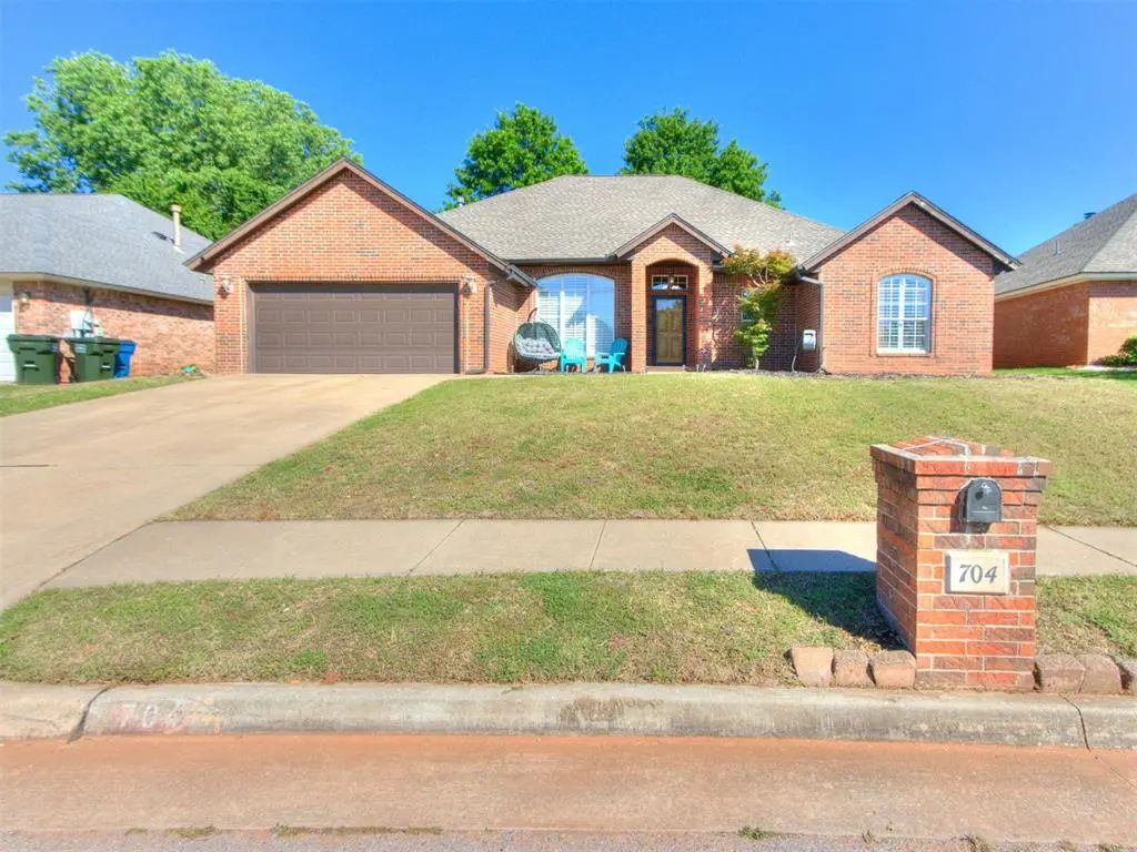 704 Colony Drive, Edmond