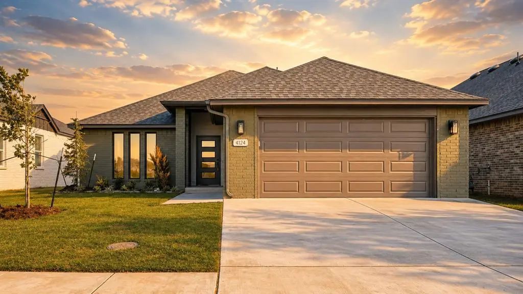 Homes for Sale located at 4124 Overlook Pass, in the city of Edmond, OK 73025