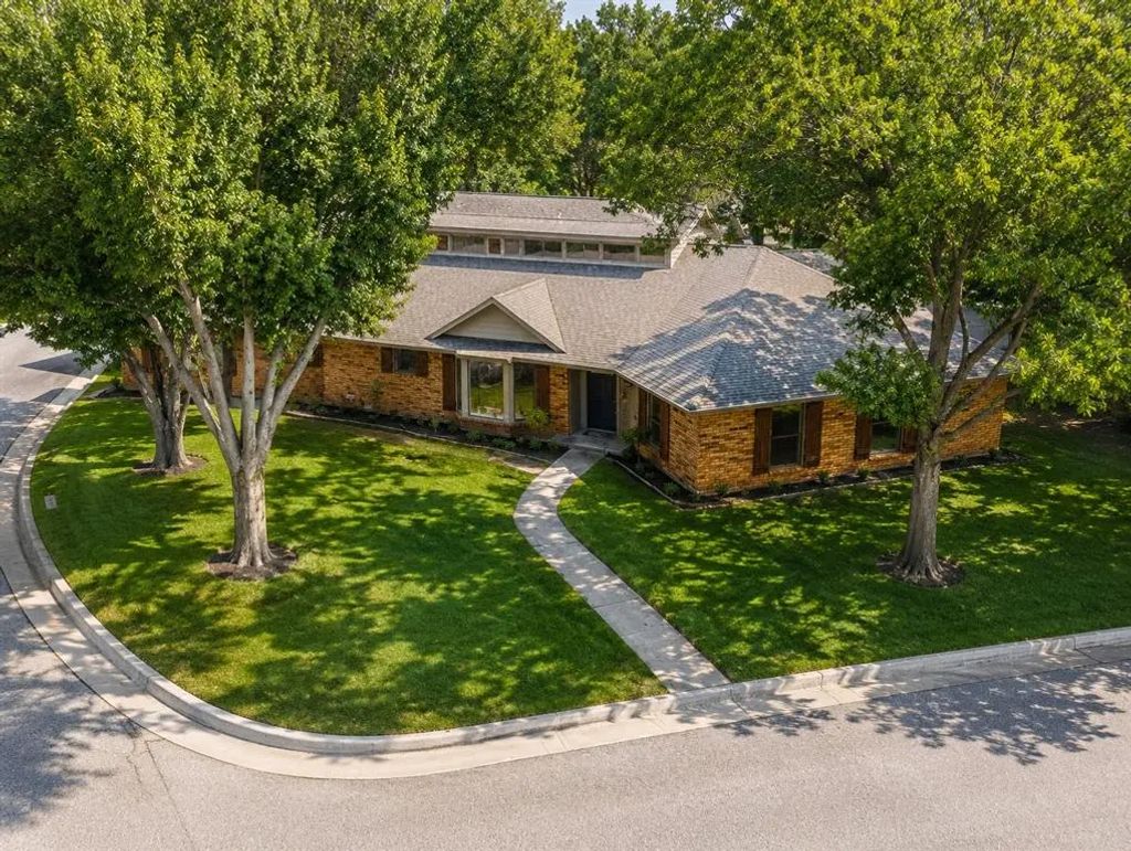 8340 Nw 82nd Street, Oklahoma City
