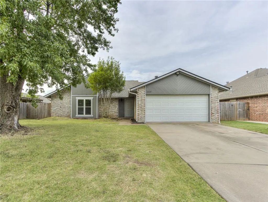 2028 Summer Way Lane, Edmond
