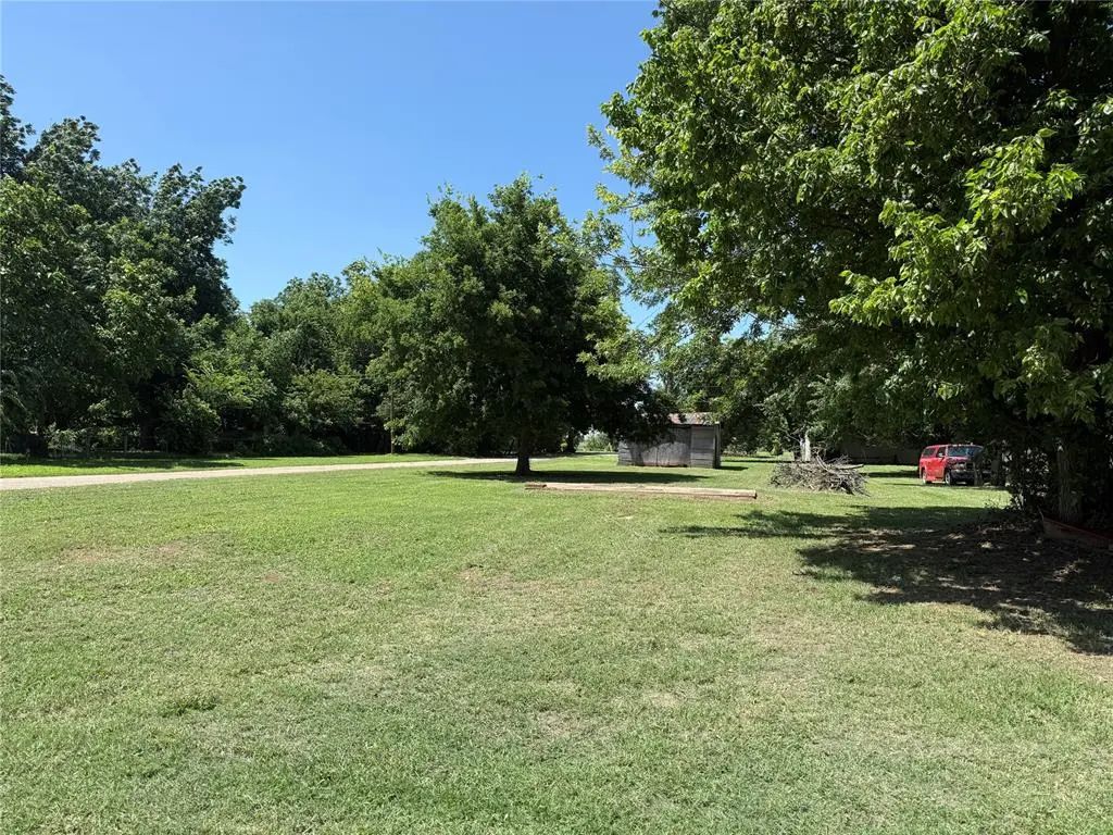 912 W Logan Avenue, Guthrie