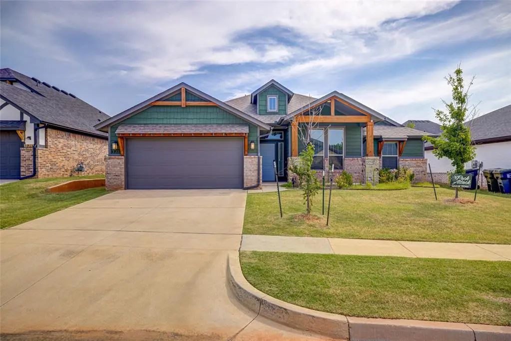 Residential Real Estate for Sale located in the neighborhood of Red Canyon Ranch 7, in the city of Norman, OK