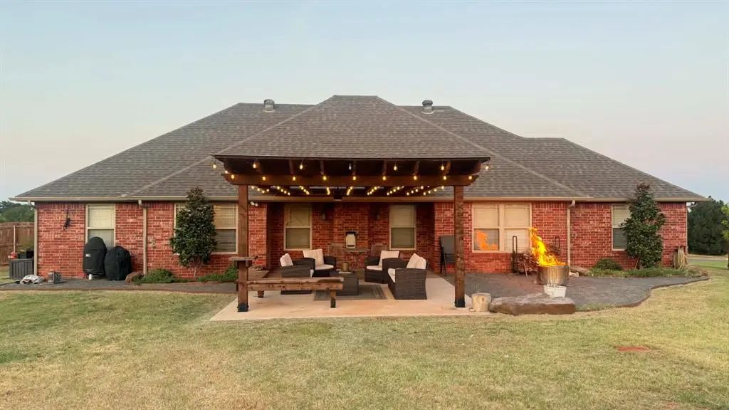 3111 Spyglass Drive, Purcell