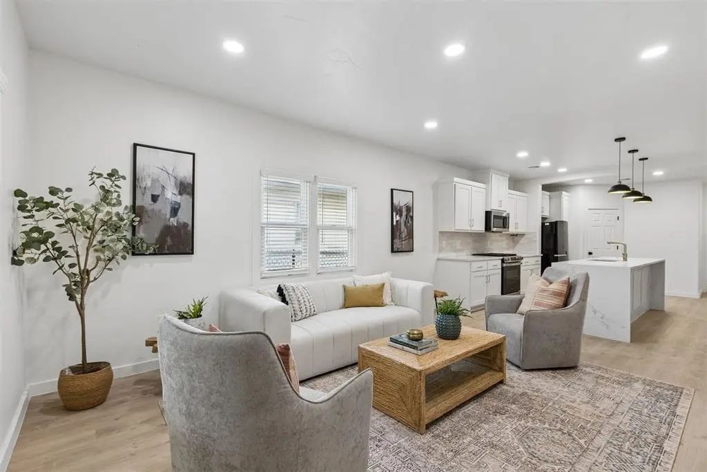 525 Nw 27th Street, Oklahoma City