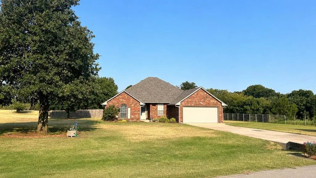 11055 N Lily Lane, Edmond