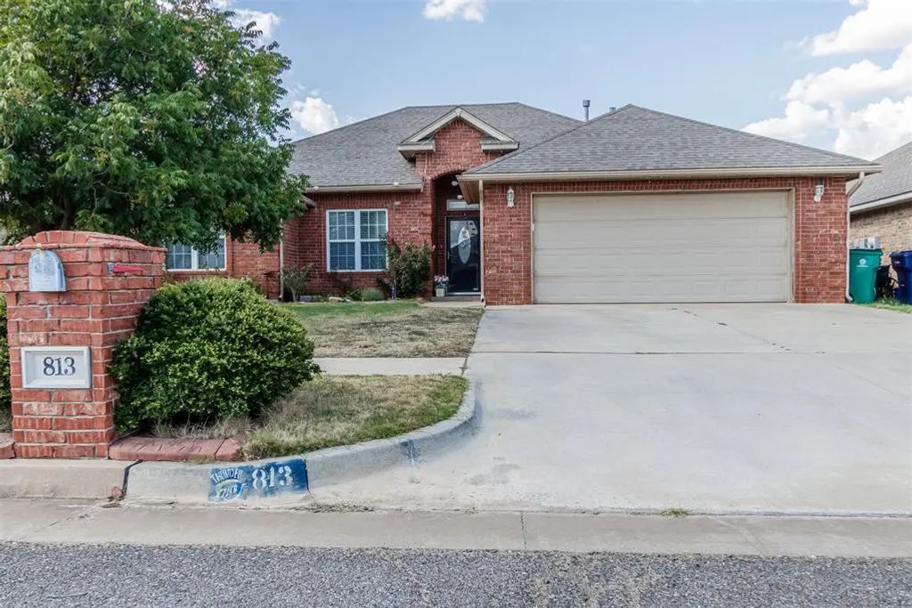 813 Sw 161st Street, Oklahoma City