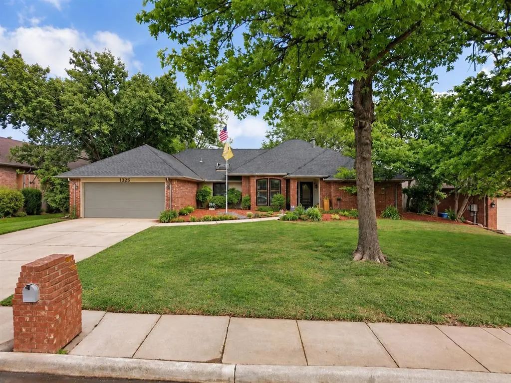 1325 Harding Avenue, Edmond, OK, 73013 For Sale