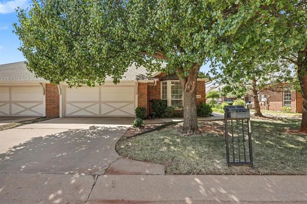 15419 Monarch Lane, Edmond