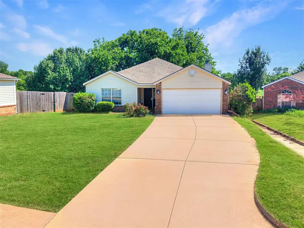 Residential for Sale by 1012 Shadowlake Road in the Norman, located in the neighborhood of SHADOWLAKE SEC 2 LT 9 BLK 3