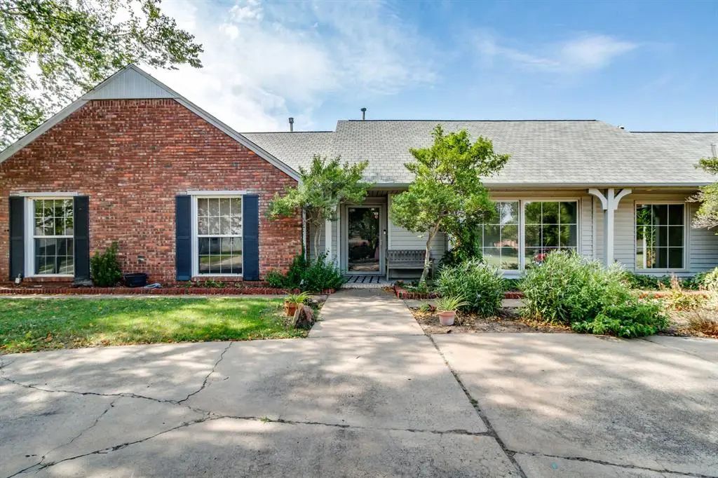 2924 Cornwall Place, Oklahoma City