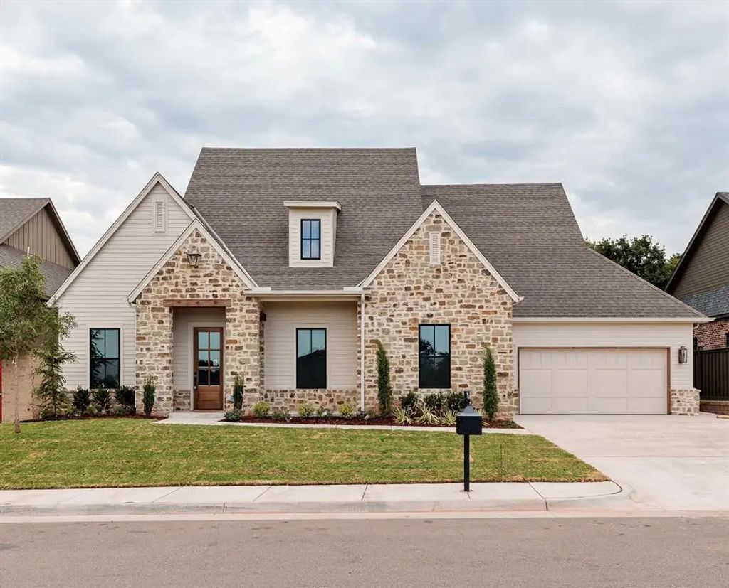 2316 Pallante Street, Edmond